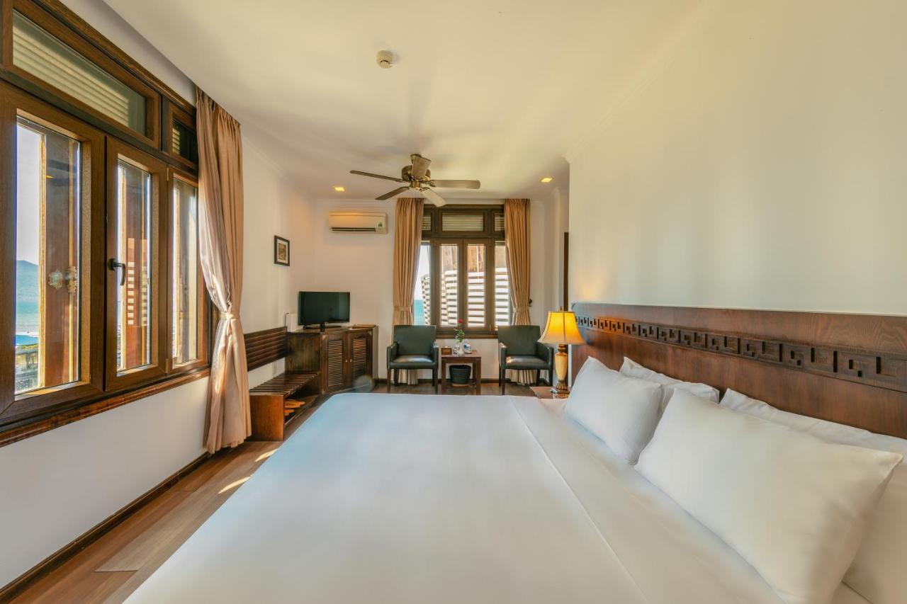 Chu Hotel Da Nang Buitenkant foto