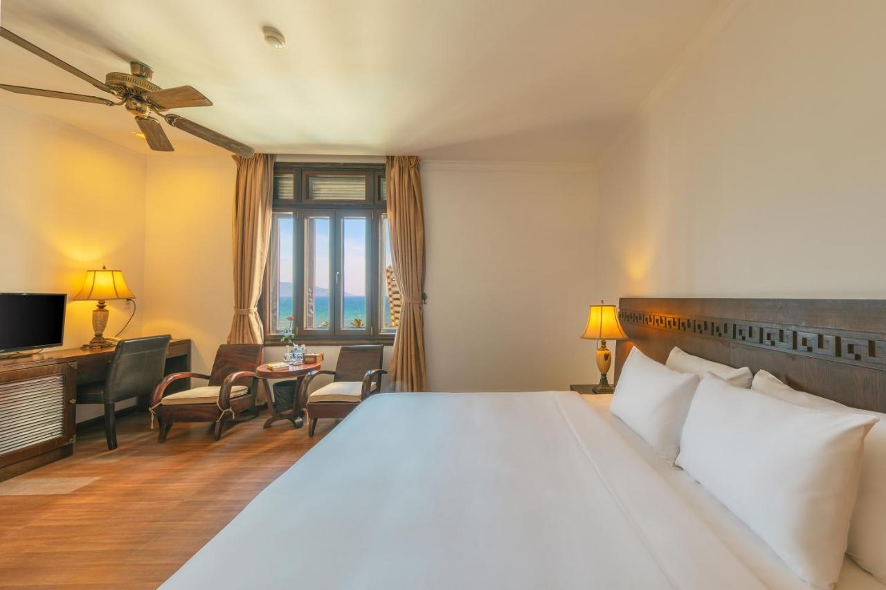 Chu Hotel Da Nang Buitenkant foto