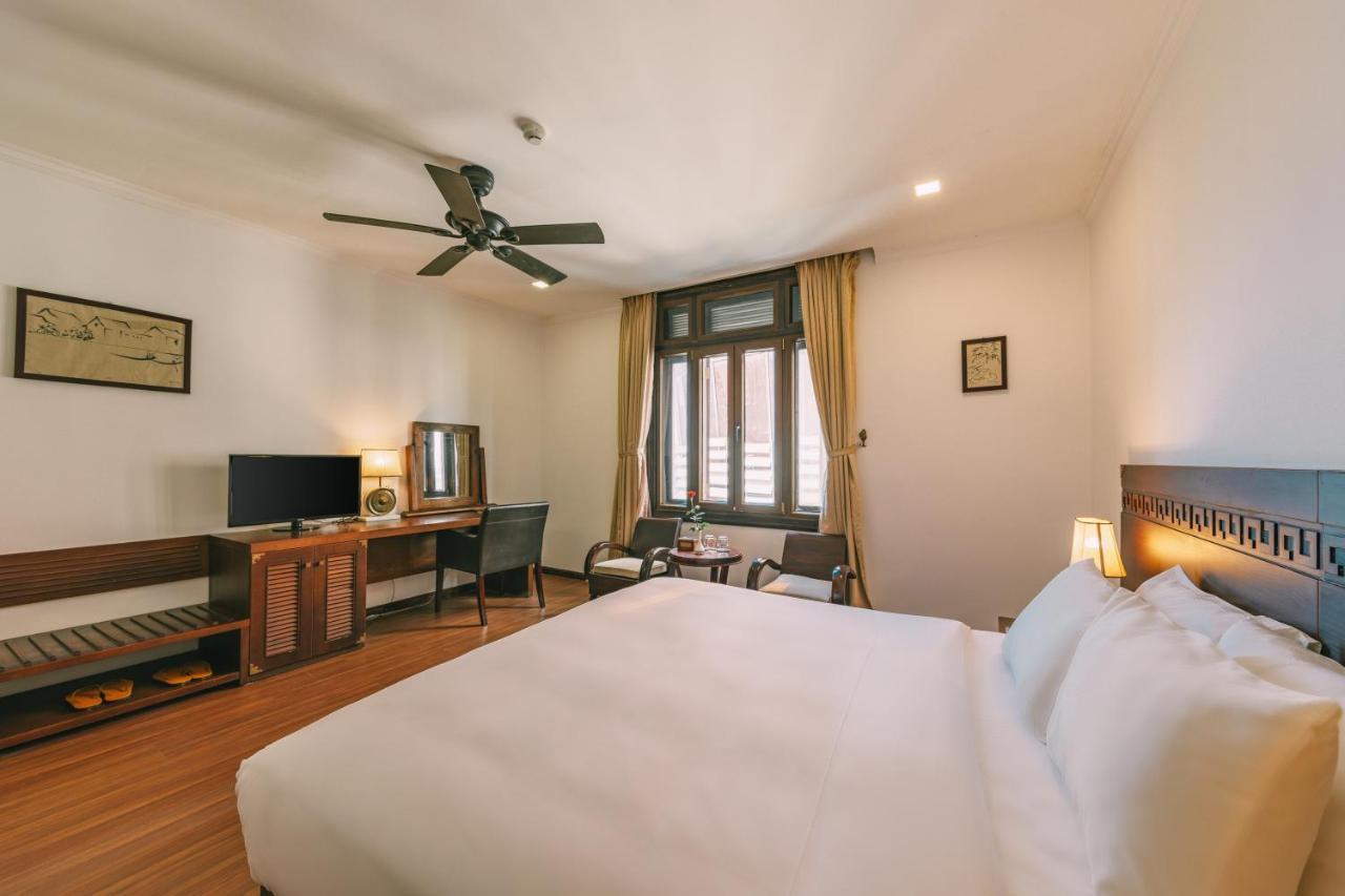 Chu Hotel Da Nang Buitenkant foto