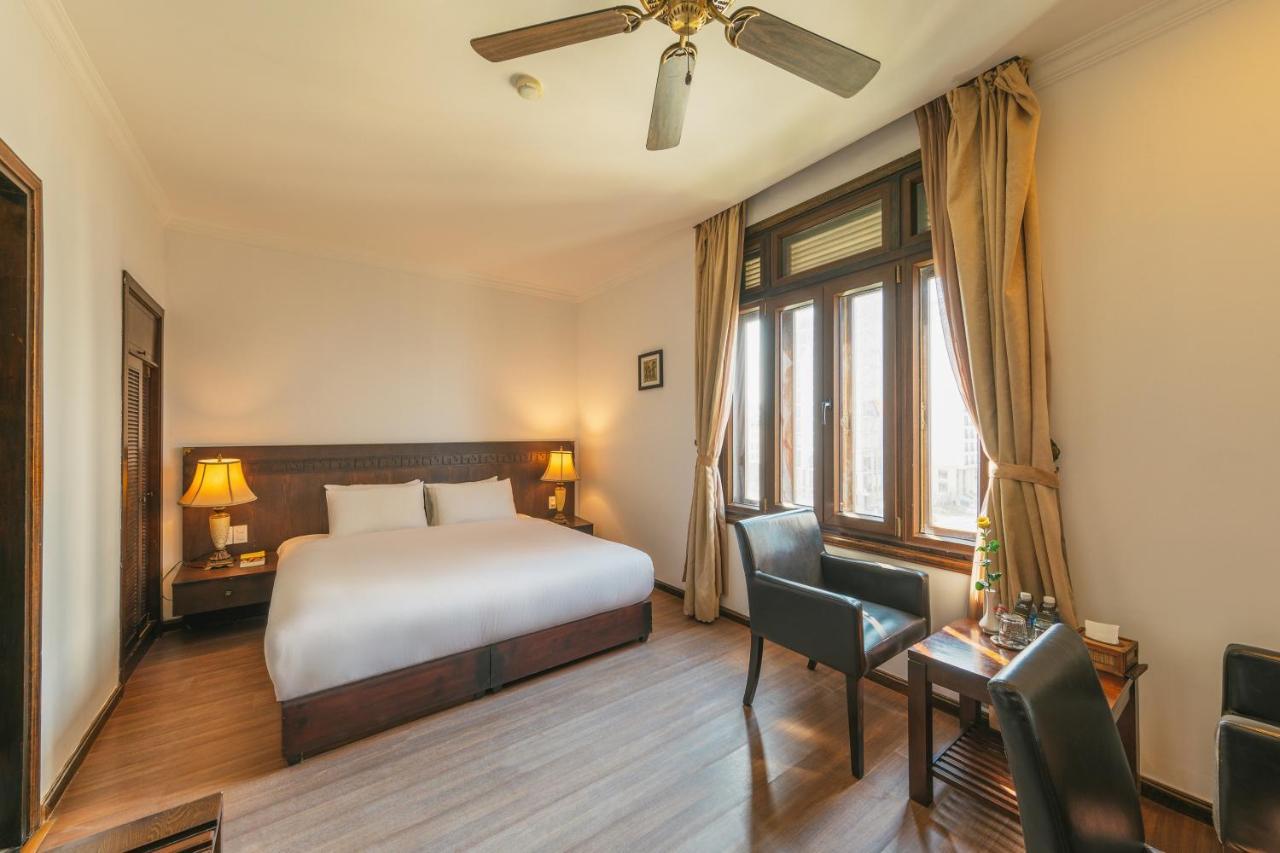 Chu Hotel Da Nang Buitenkant foto