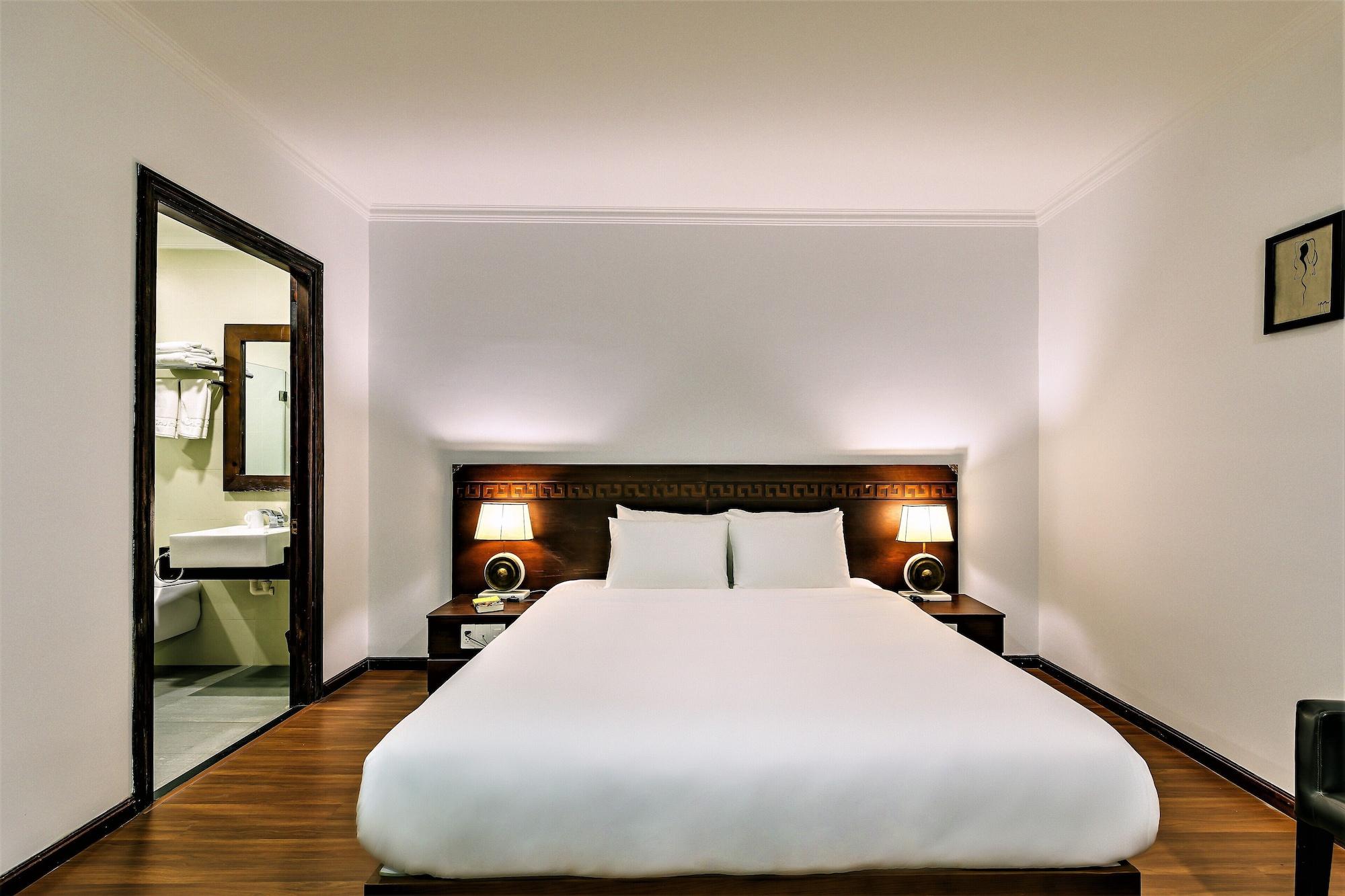 Chu Hotel Da Nang Buitenkant foto
